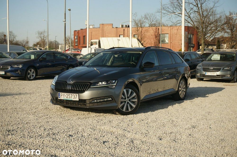 Skoda Superb 2.0 TDI SCR Style DSG - 3