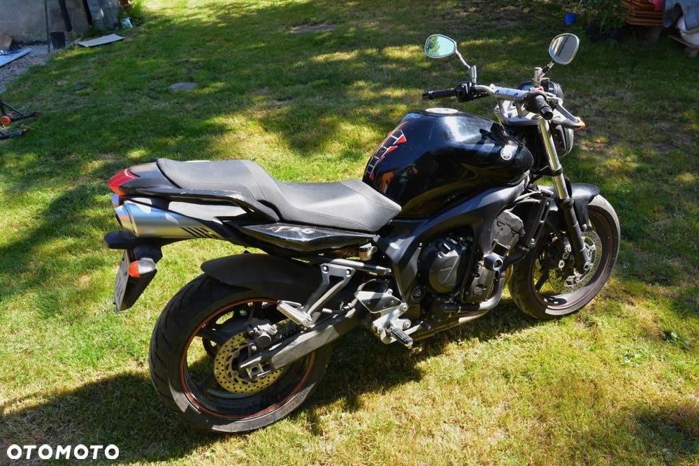 Yamaha FZ6 - 4