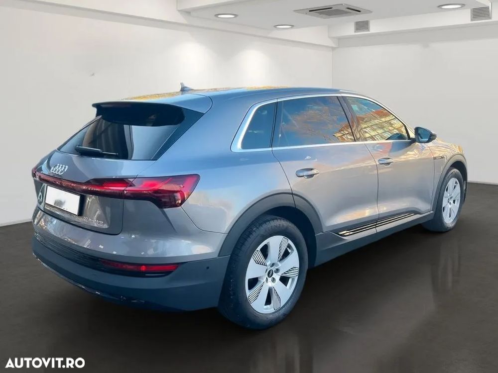 Audi e-tron 50 quattro - 5