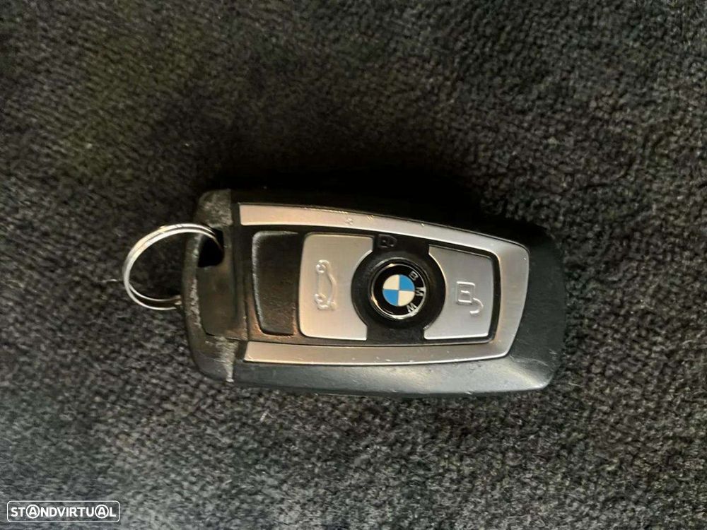 BMW X3 20 d xDrive xLine Auto - 23