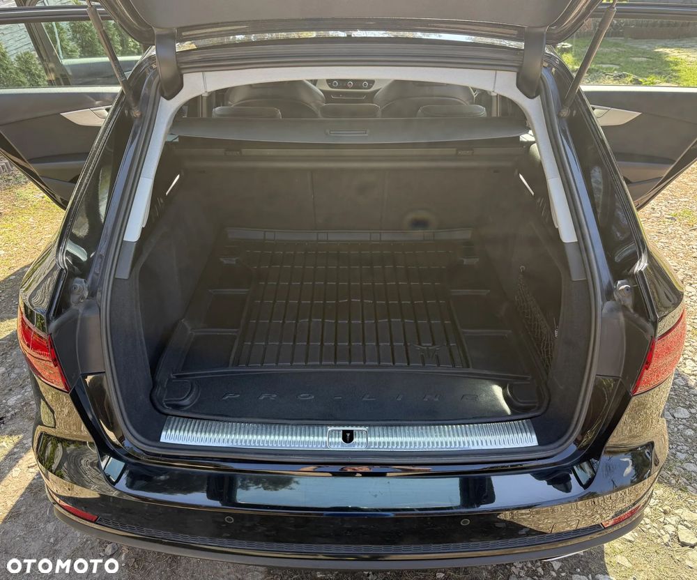 Audi A4 Avant 40 TDI Advanced S tronic - 12