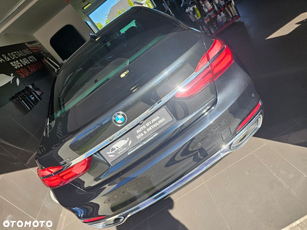 BMW Seria 7 730d xDrive - 13
