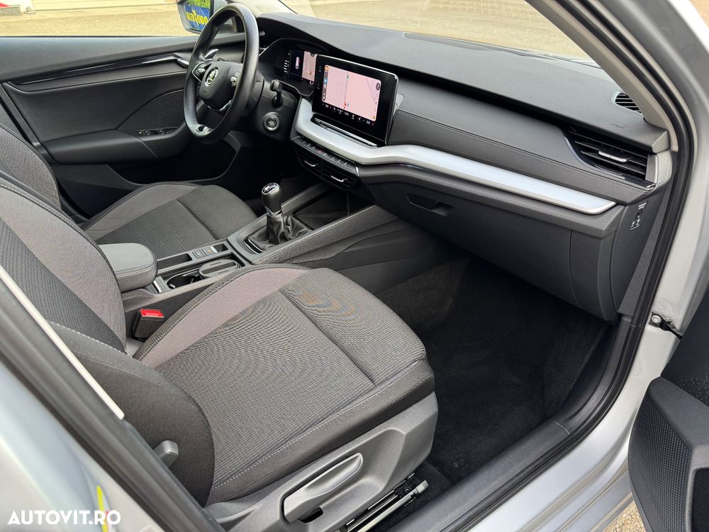 Skoda Octavia 2.0 TDI Premium Edition - 27