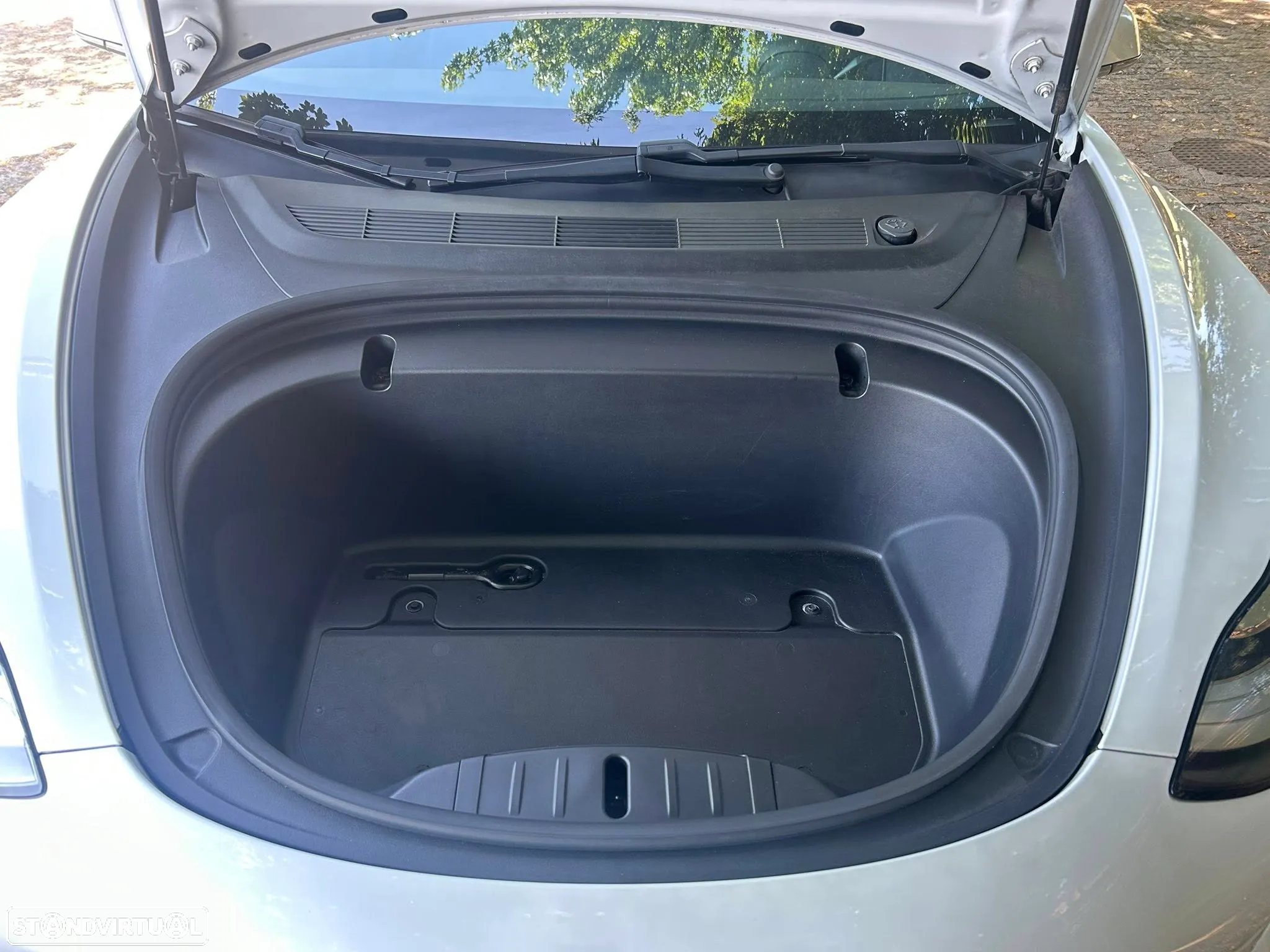 Tesla Model 3 Standard Range Plus RWD - 26