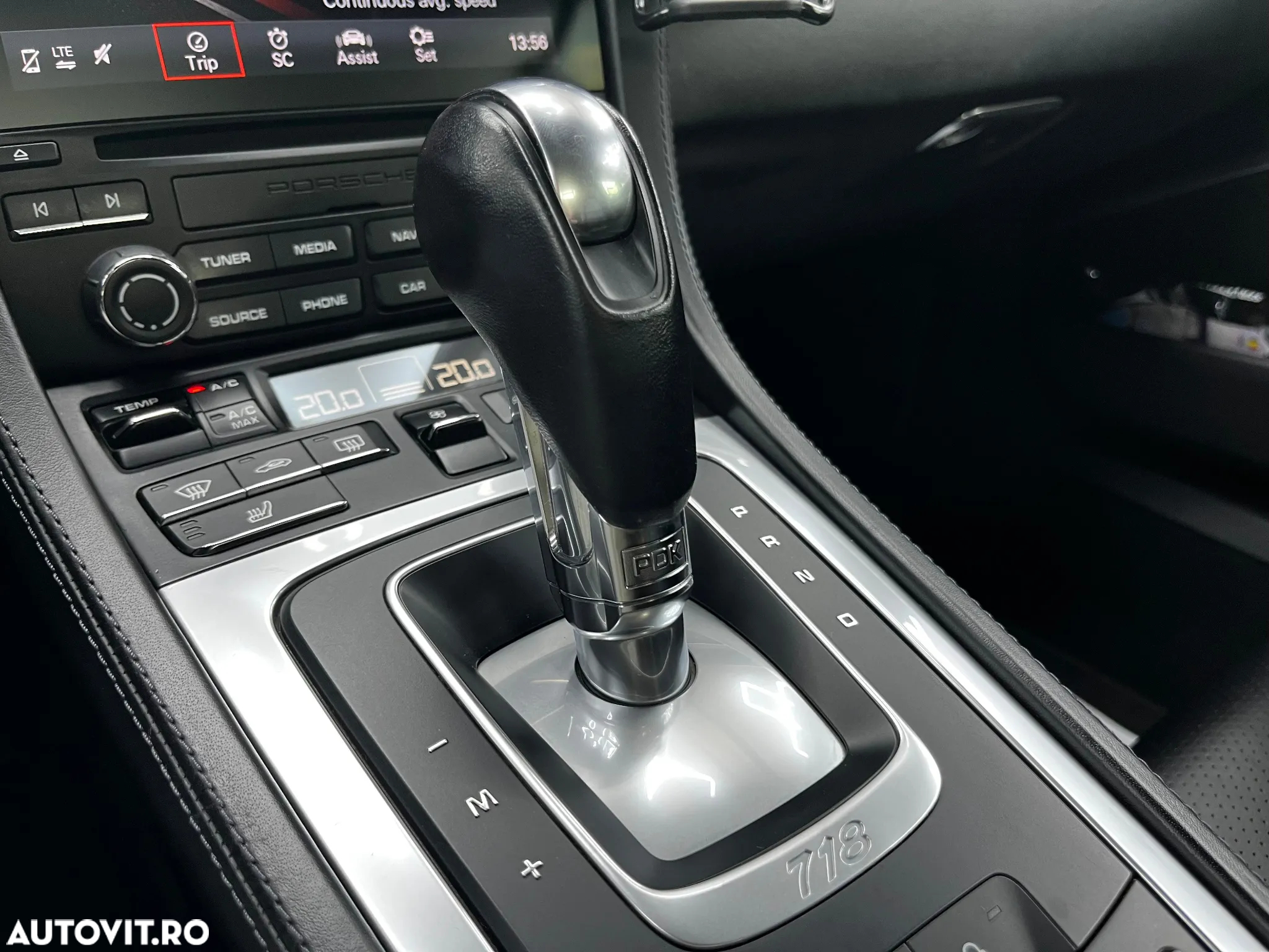Porsche Boxster 718 PDK - 12