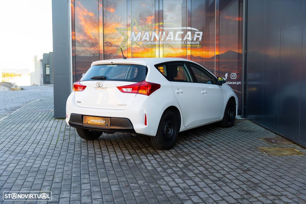 Toyota Auris 1.4 D-4D - 4