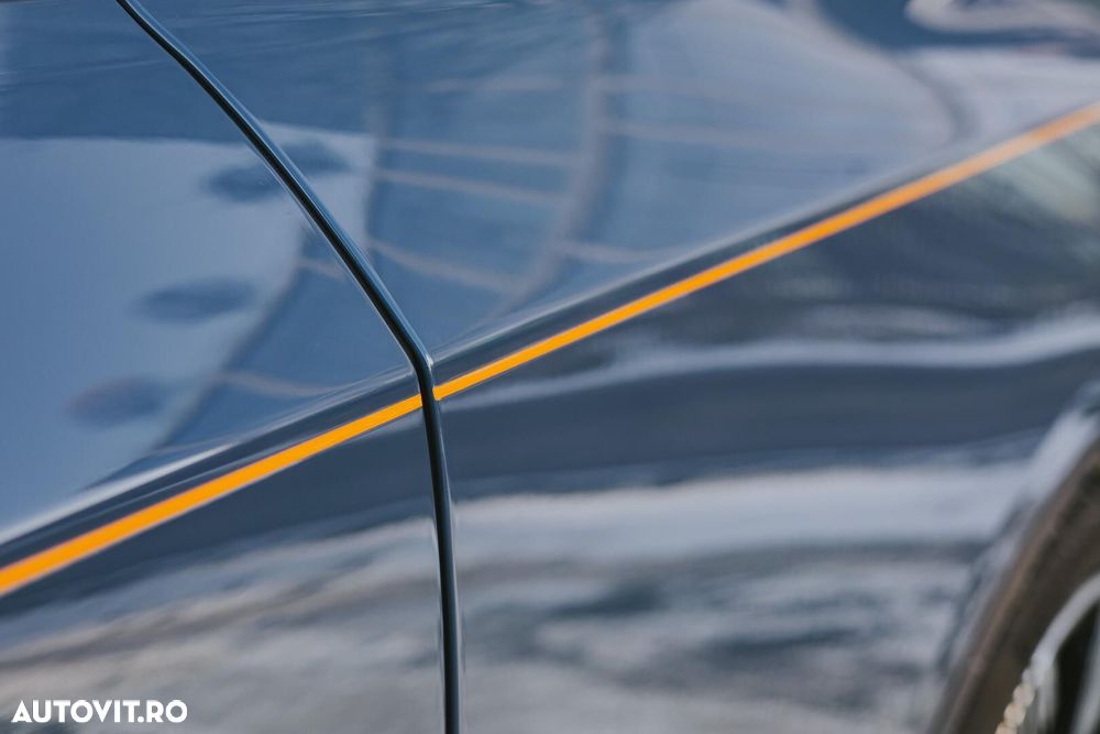 Rolls-Royce Spectre - 26