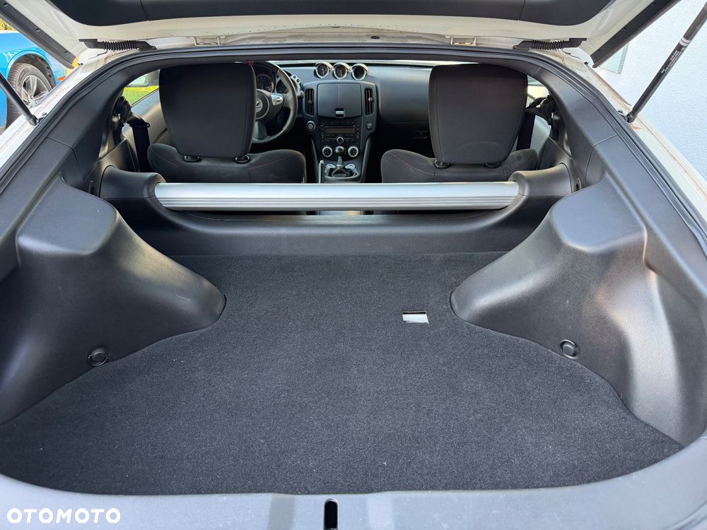 Nissan 370 Z 3.7 V6 Nismo - 25