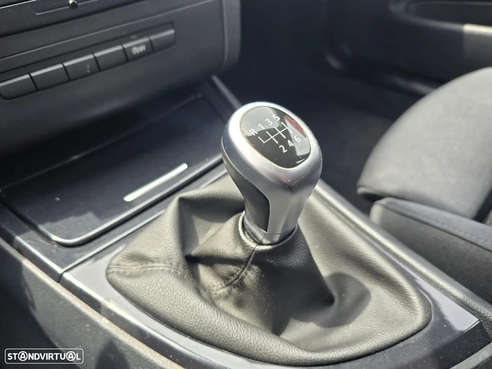 BMW 116 d Line Sport - 16