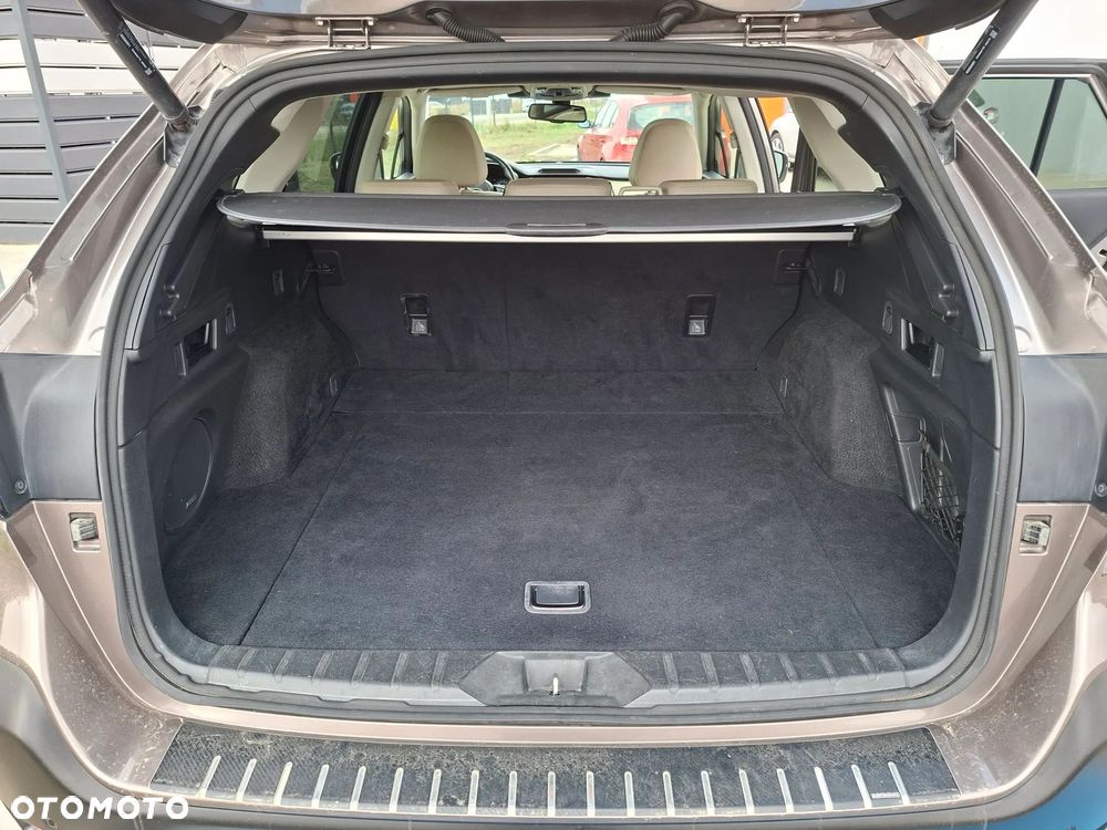 Subaru Outback - 4