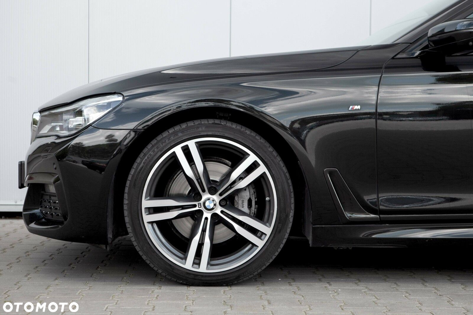 BMW Seria 7 740d xDrive - 9