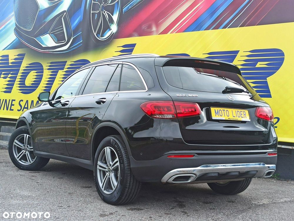 Mercedes-Benz GLC 300 4Matic 9G-TRONIC - 4