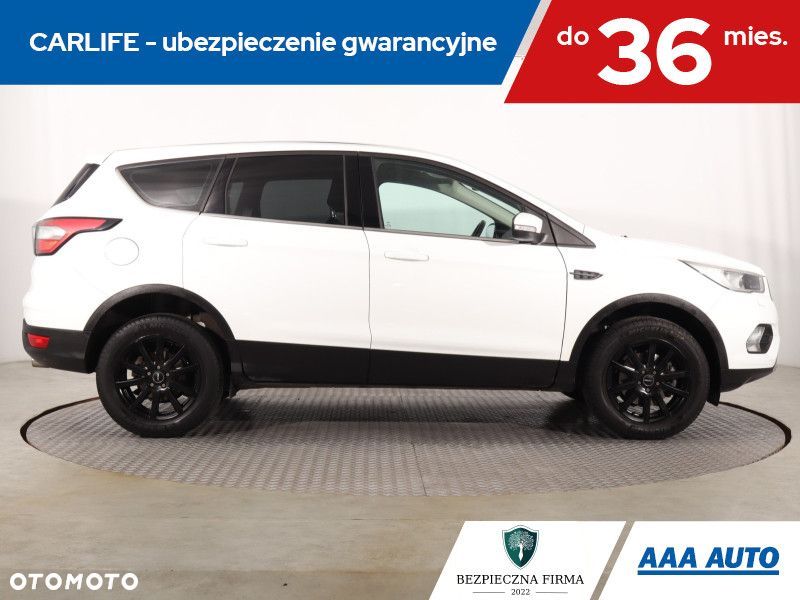 Ford Kuga - 8