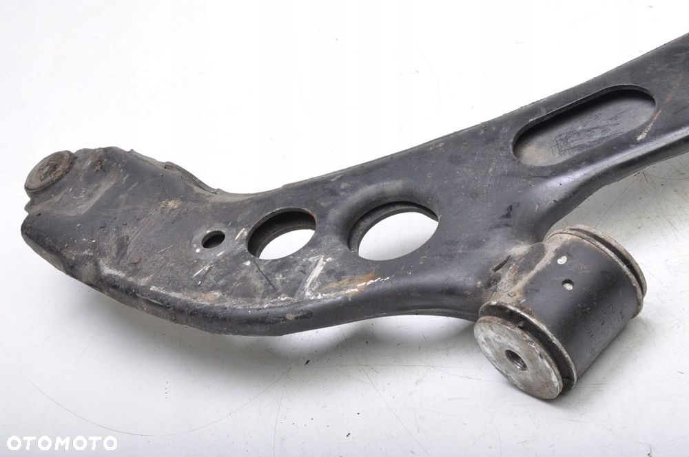 MINI F55 WAHACZ LEWY PRZÓD - 4