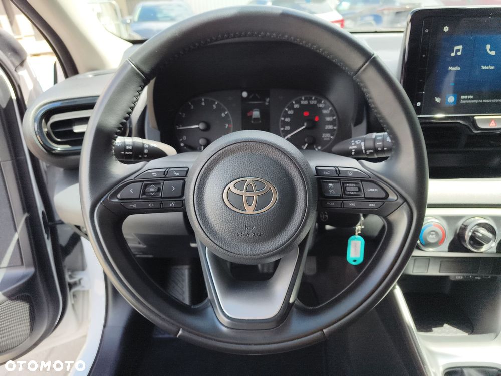 Toyota Yaris 1.5 Comfort - 21