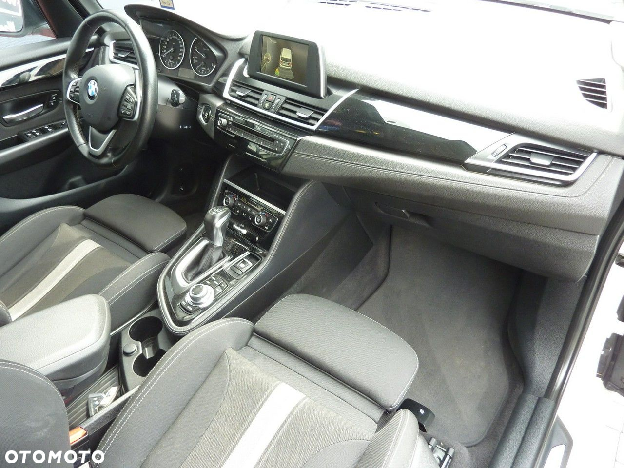 BMW Seria 2 - 16