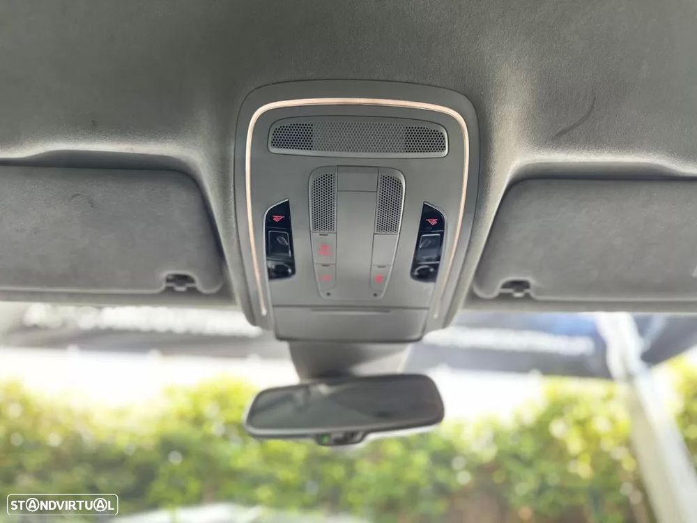 Audi A8 3.0 TDI V6 quattro Clean Exclusive - 28