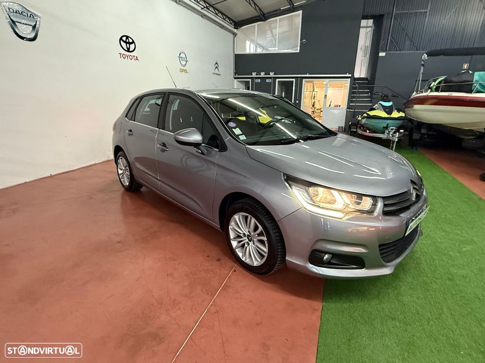 Citroën C4 1.2 PureTech Feel - 1
