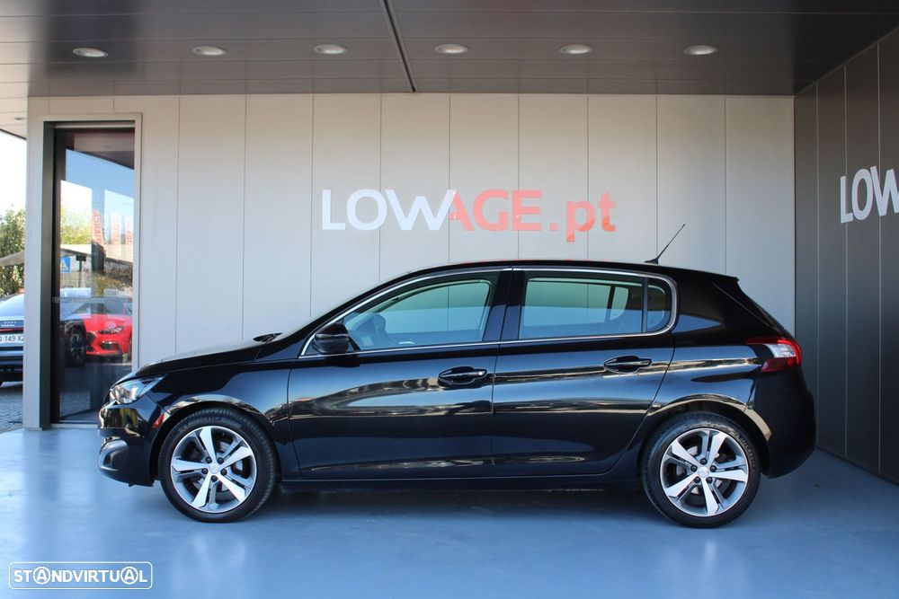 Peugeot 308 1.2 PureTech Allure Pack - 19