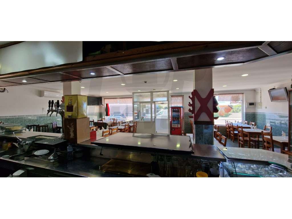 Trespasse restaurante - Santa Iria de Azoia - 60.000€ - Grande imagem: 4/16