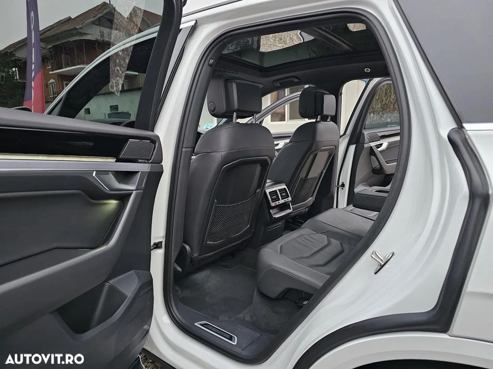 Volkswagen Touareg 3.0 V6 TDI SCR 4Motion Automatik Elegance - 12