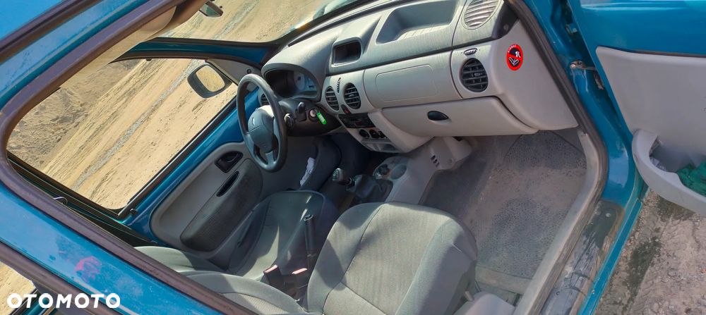 Renault Kangoo - 16