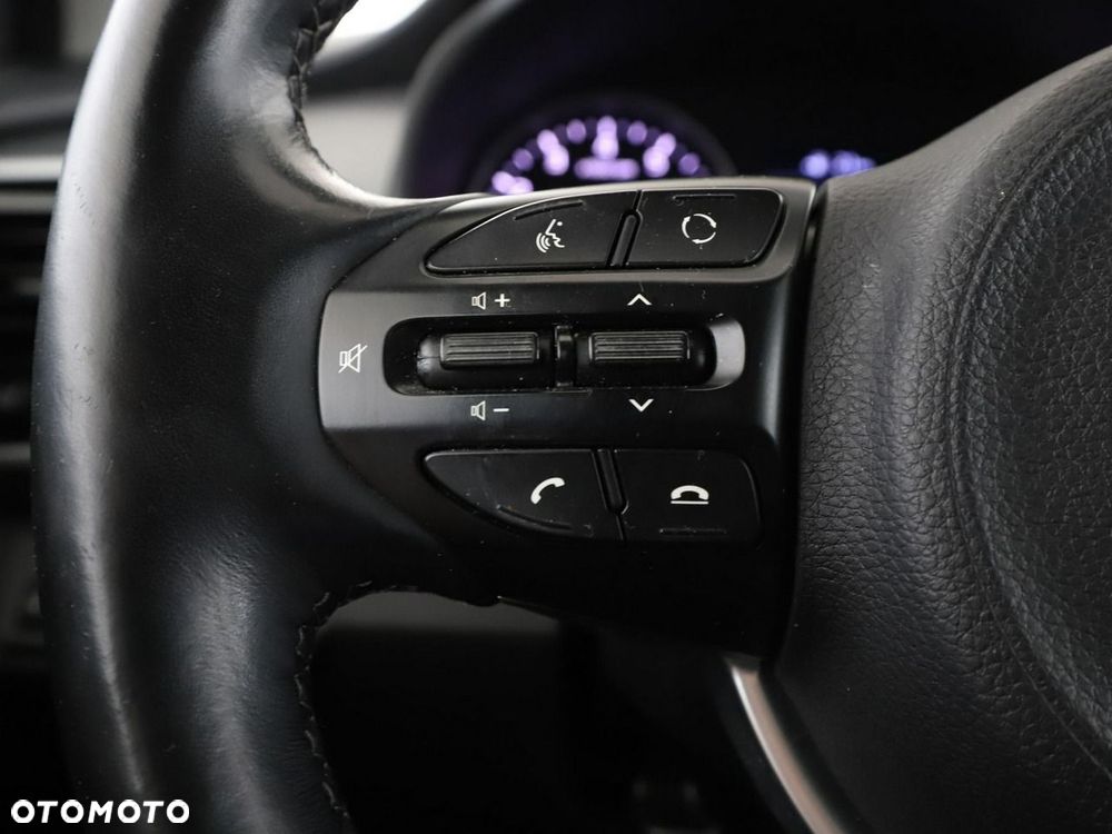 Kia Stonic 1.0 T-GDI 100 OPF Dream-Team Edition - 30