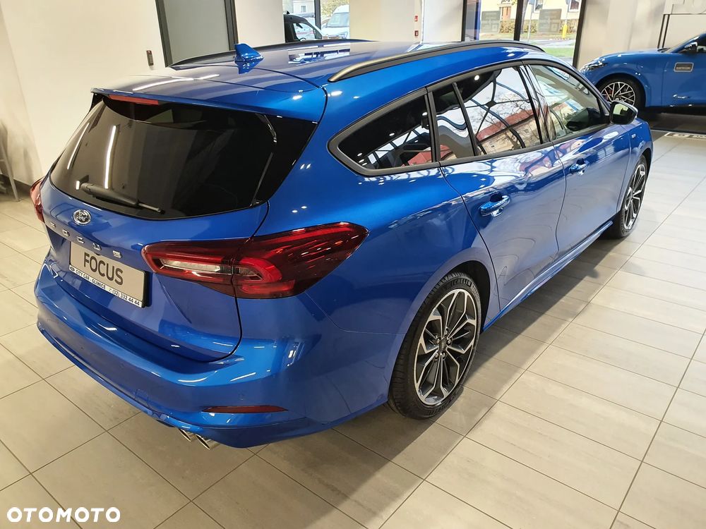Ford Focus SW 1.0 EcoBoost mHEV ST-Line X - 10