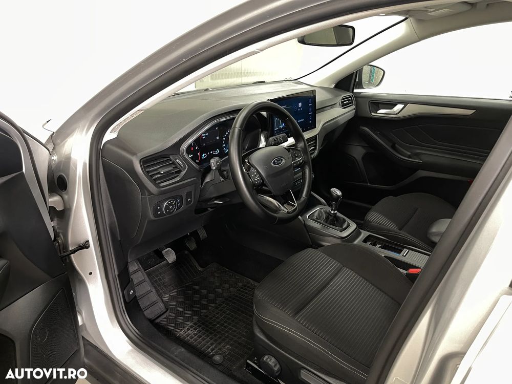 Ford Focus 1.0 EcoBoost Titanium - 6