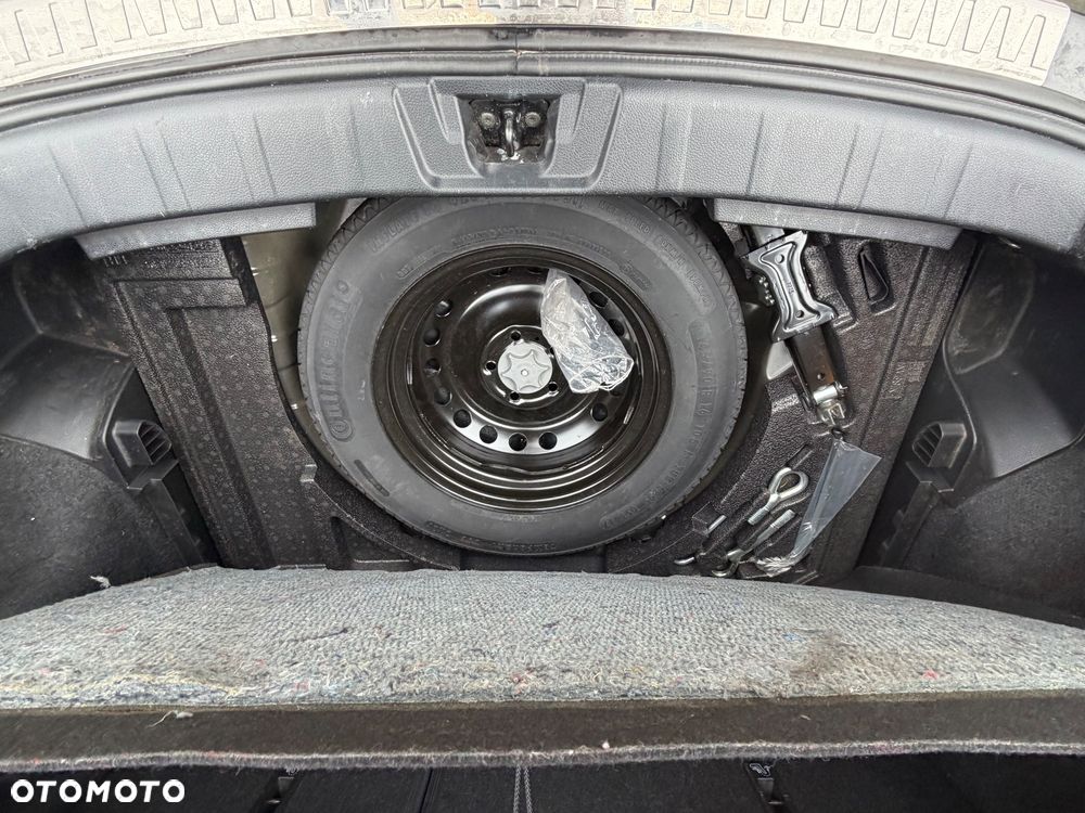 Nissan Qashqai 1.6 DIG-T N-Connecta - 31