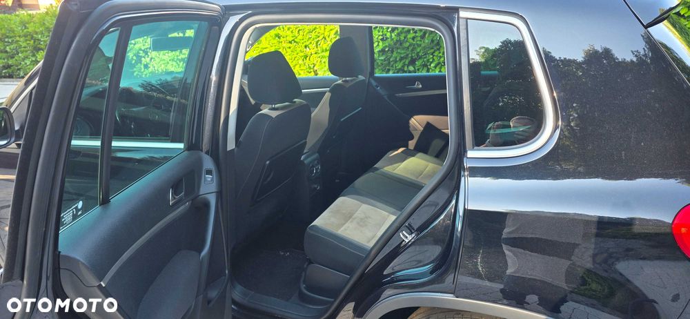 Volkswagen Tiguan - 8