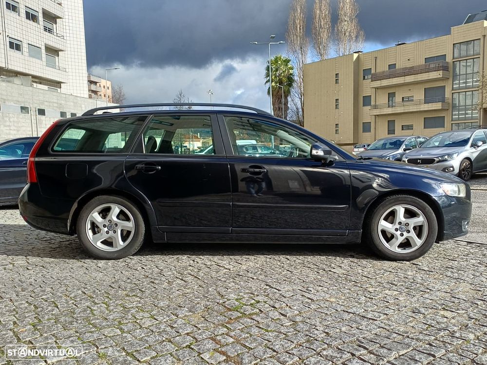 Volvo V50 1.6 D Momentum - 3