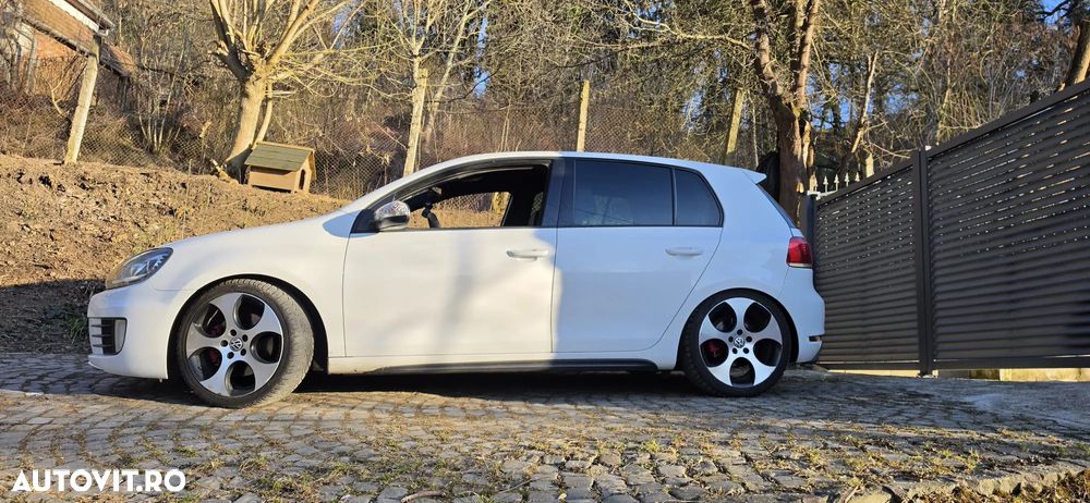 Volkswagen Golf 2.0 GTI DSG - 7
