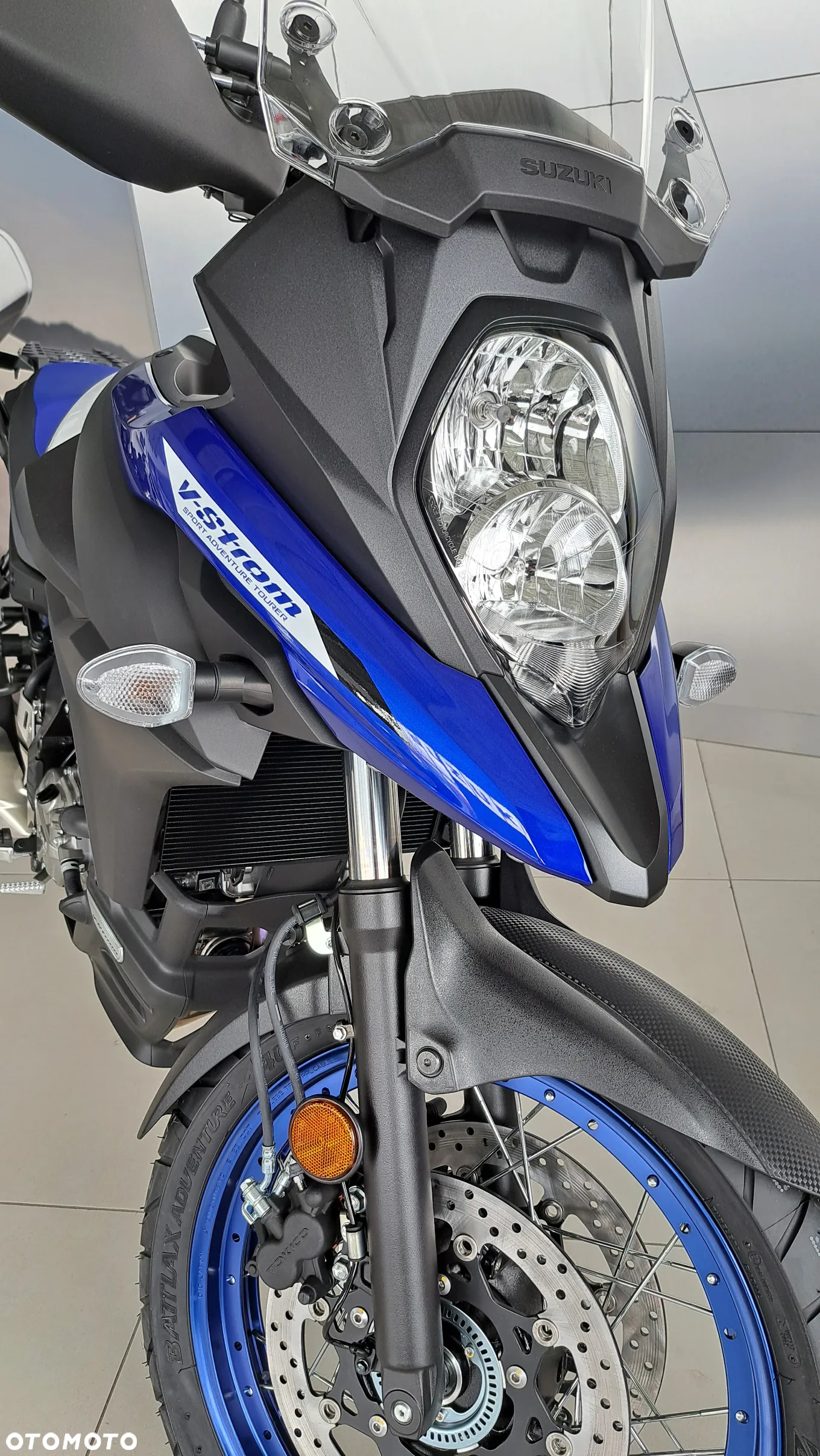 Suzuki DL - 15