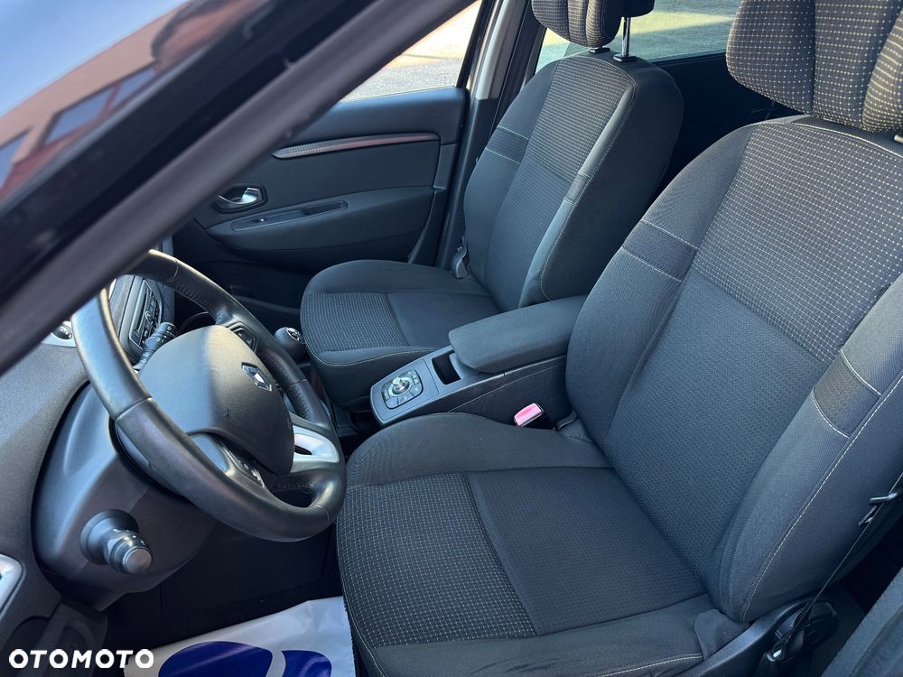 Renault Scenic - 15