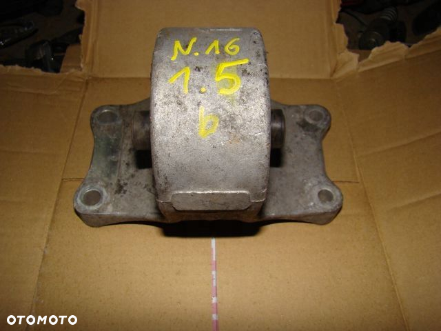 Nissan Almera N16 1.5 16V PODUSZKA ŁAPA SKRZYNI - 3