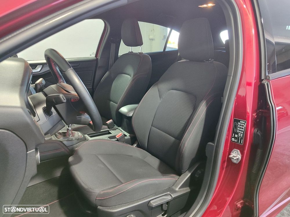 Ford Focus 1.0 EcoBoost ST-Line - 13