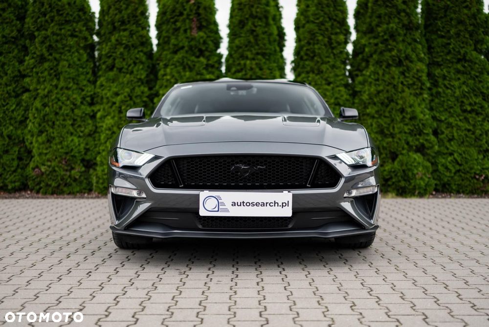 Ford Mustang 5.0 V8 GT - 2