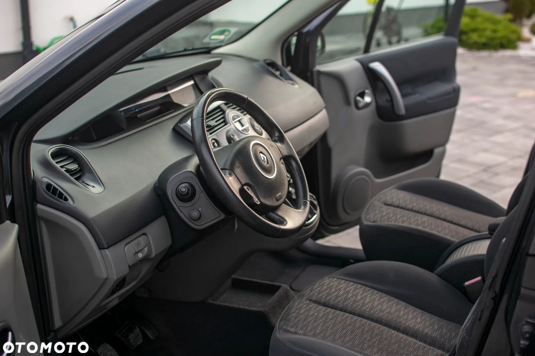 Renault Scenic - 4
