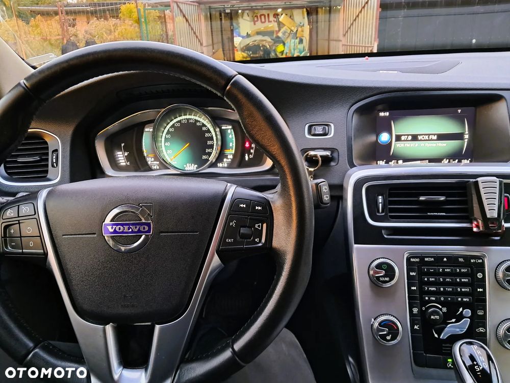 Volvo V60 Cross Country T5 AWD Summum - 20
