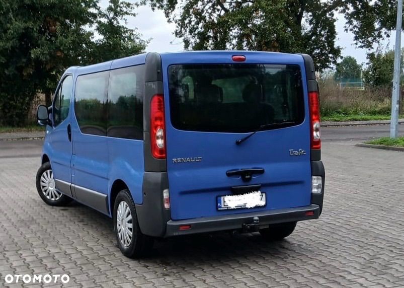 Renault Trafic - 2