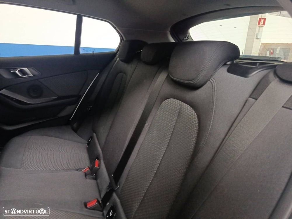 BMW 116 d Auto - 10