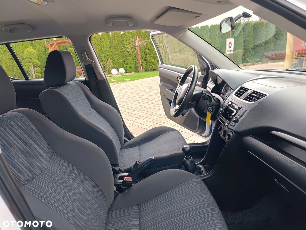 Suzuki Swift 1.2 4x4 Club - 37