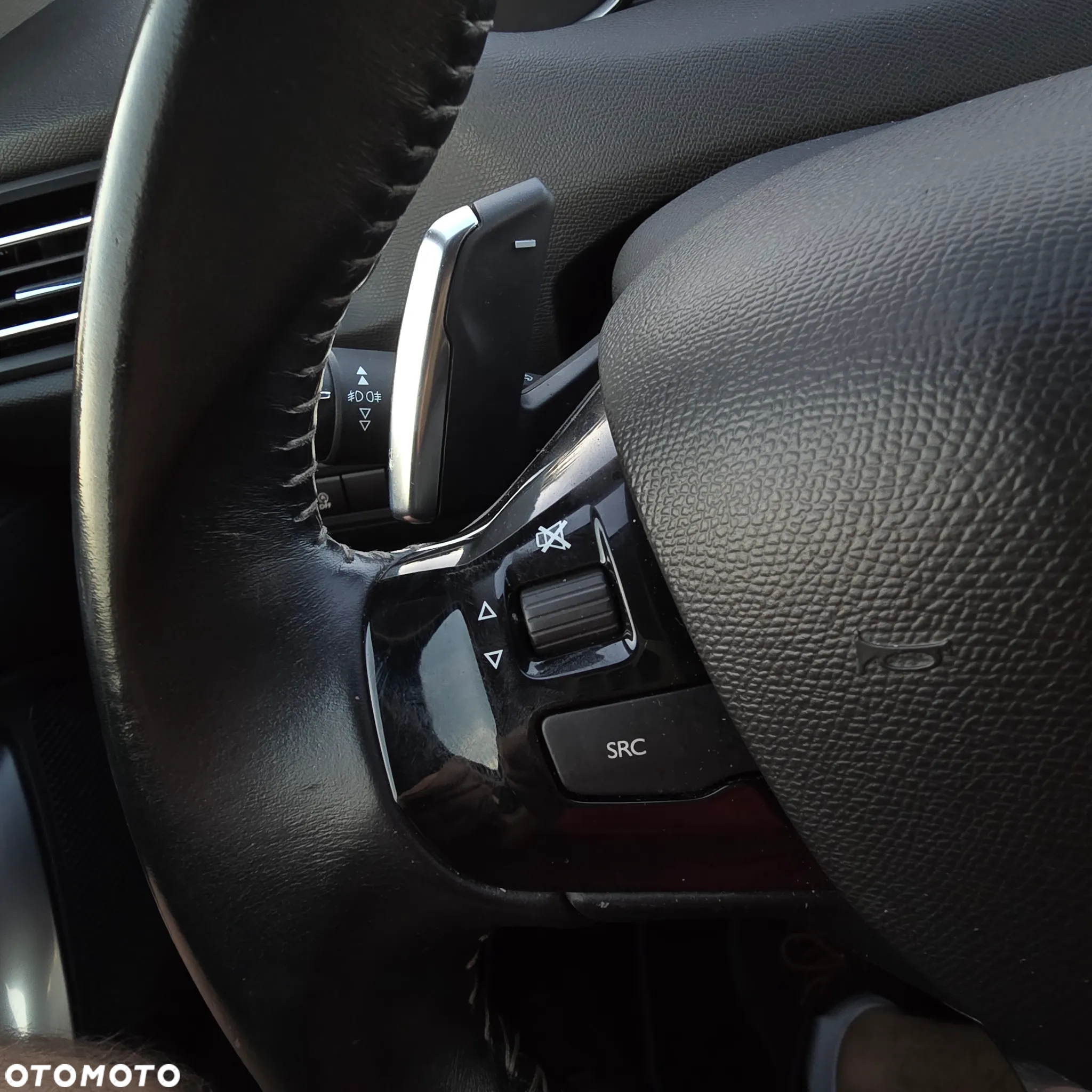 Peugeot 308 SW 1.2 PureTech GPF Active S&S EAT8 - 31