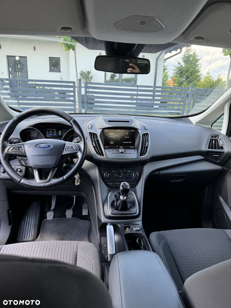 Ford C-MAX - 11