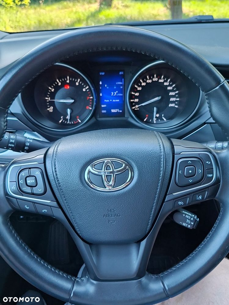 Toyota Avensis 1.8 Prestige - 18
