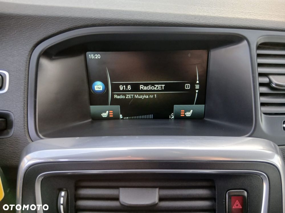 Volvo V60 D3 Summum - 26