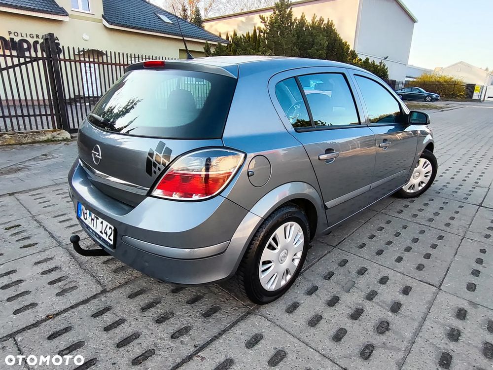 Opel Astra 1.4 Start - 4