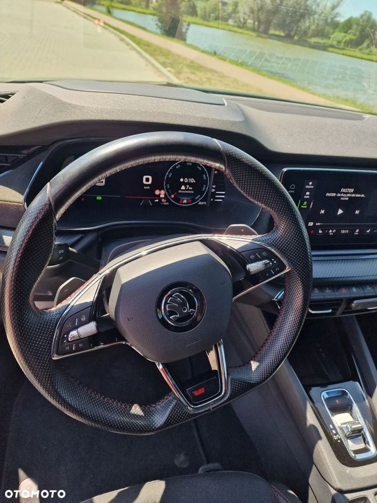 Skoda Octavia 2.0 TDI RS DSG - 17
