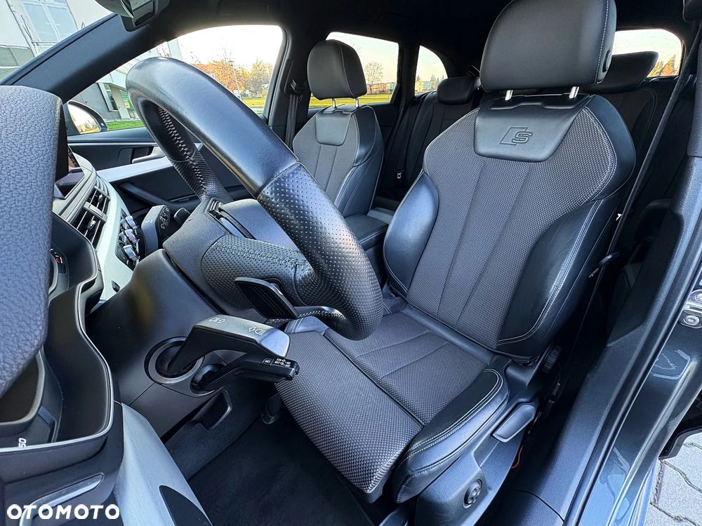 Audi A4 Avant 40 TDI S tronic S line - 26